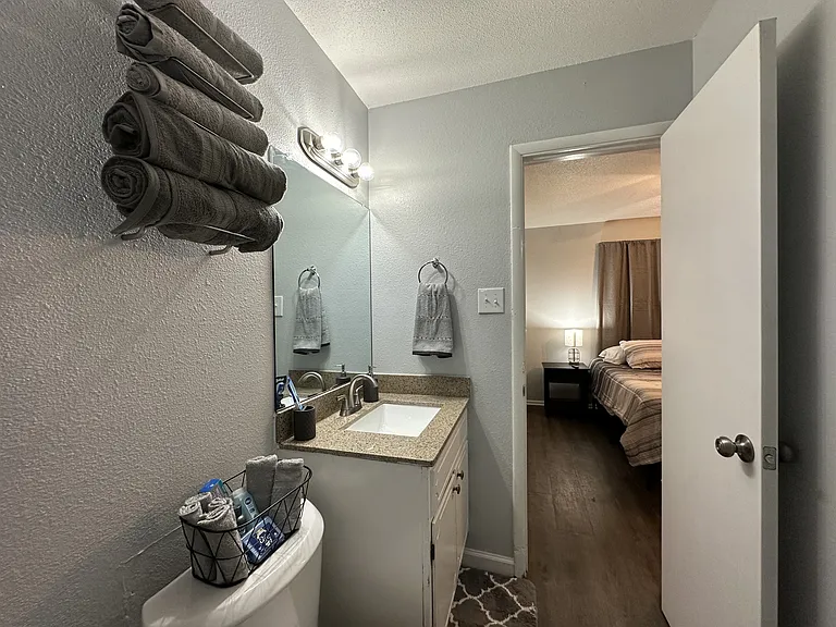 3801 Elizabeth St #3-10 — Photo 14