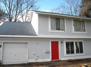 20 Commodore Ct, Barnegat, NJ 08005