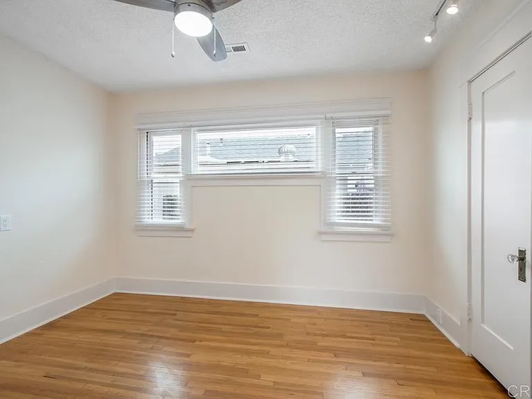 3604 30th St — Photo 7