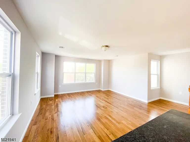 70 N 6th St #2 — Photo 11