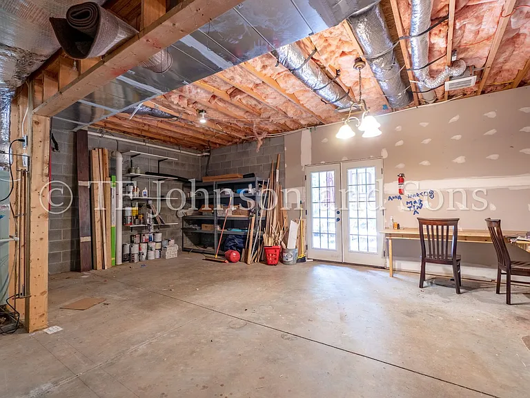 1112 Oakencroft Ct — Photo 52