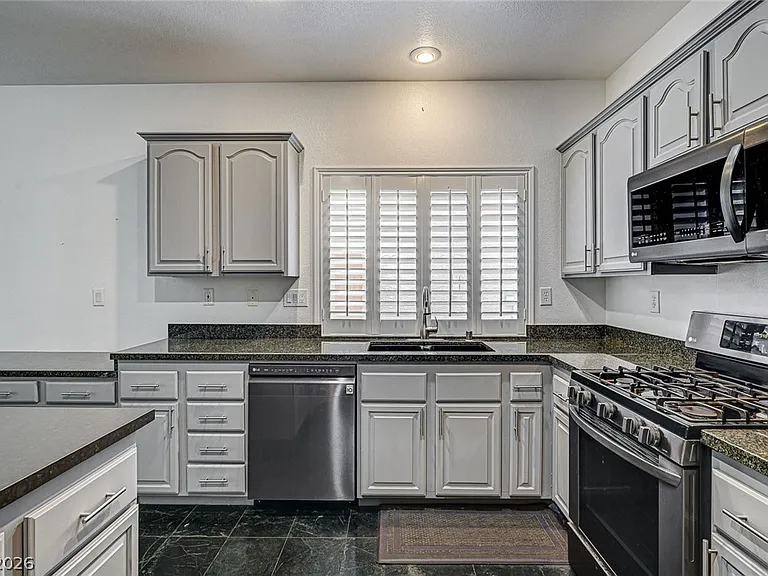 900 Royal Plum Ln — Photo 22