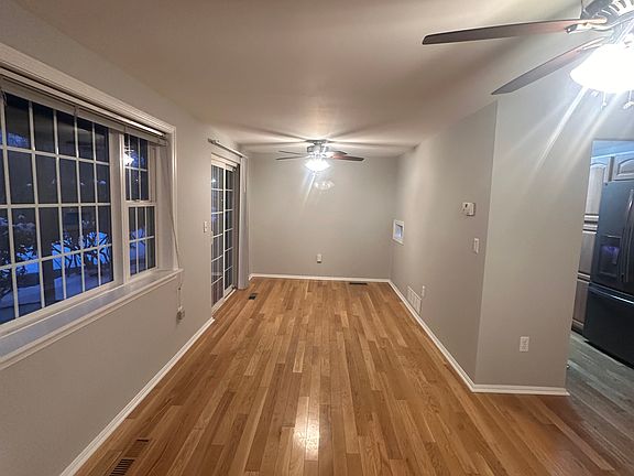 3rd image of 16 Kennedy Dr Unit 16