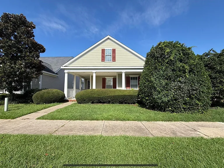 3640 Biltmore Ave — Photo 1