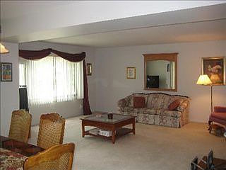 2nd image of 1535 Forest Ave APT 302