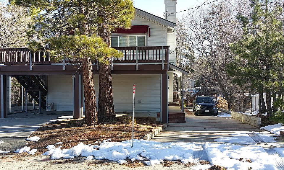 1st image of 1790 Canyon Crest Dr