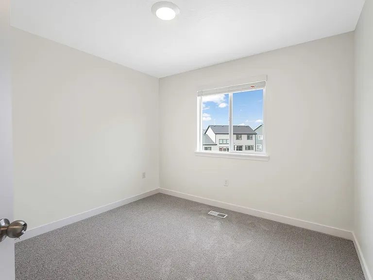 12927 S Burr Trail Ct — Photo 33