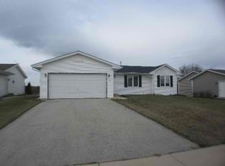 2532 Whitmire Dr, Rockford, IL 61109
