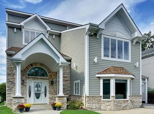 66 Tall Timber Dr, Brick, NJ 08723