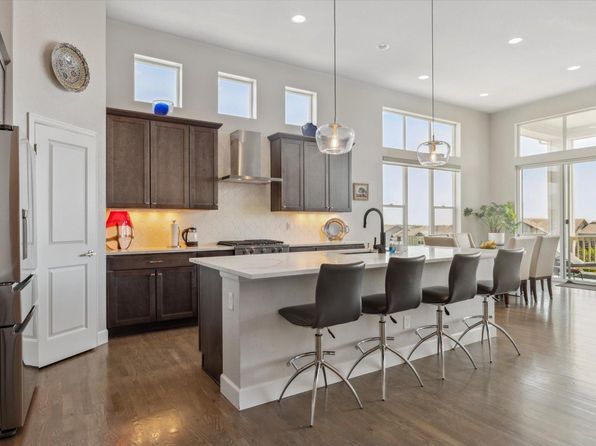 8636 Holman Cir