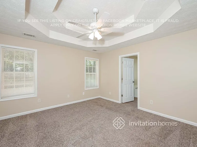 2990 Lenora Springs Dr — Photo 10