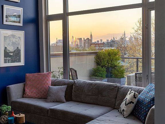 5th image of 238 Ainslie St #Penthouse