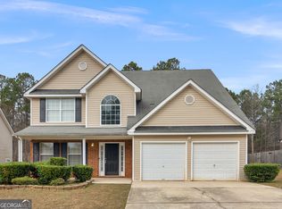 230 Millstone Dr, Hampton, GA 30228
