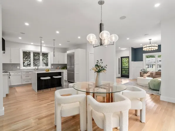 47 Oakland Ave, Arlington, MA 02476