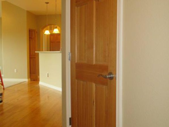 5220 Boardwalk Dr UNIT C34