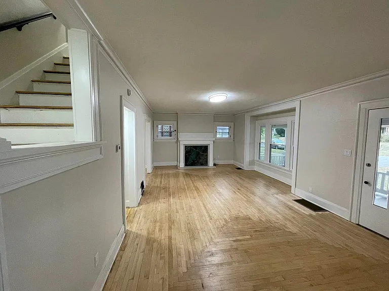 1506 W Grand Ave — Photo 10