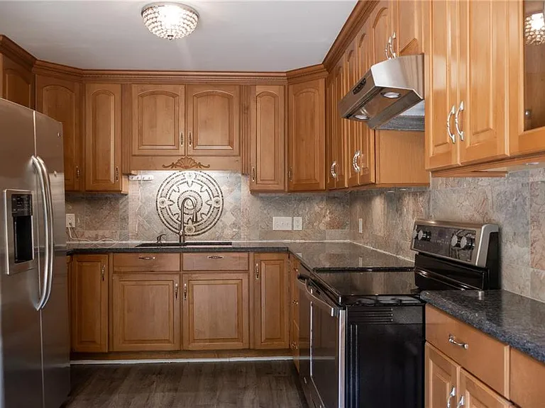 4079 Dunnington Dr — Photo 20