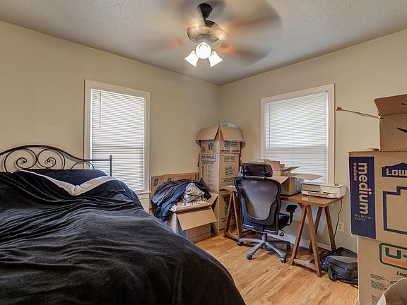 5th image of 2706 37th St