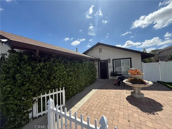 41880 6th St, Temecula, CA 92590