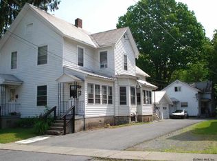 11 Traver St, Glens Falls, NY 12801