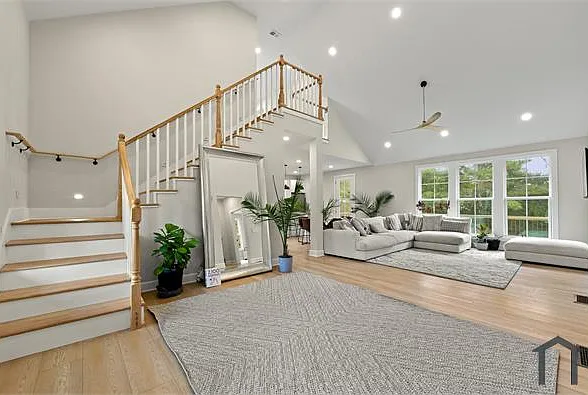 213 Wagon Wheel Dr — Photo 11