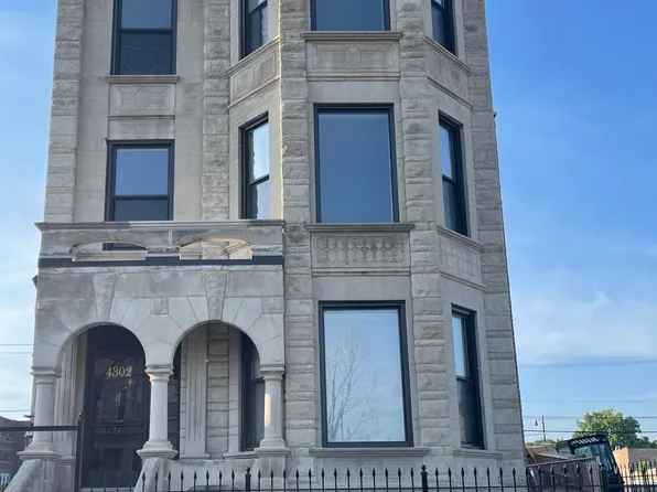 4302 W Monroe St, Chicago, IL 60624
