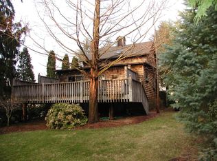 6 Dibble St, Danbury, CT 06810