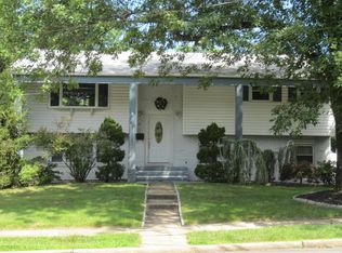 28 Arizona Ave, Jackson, NJ 08527