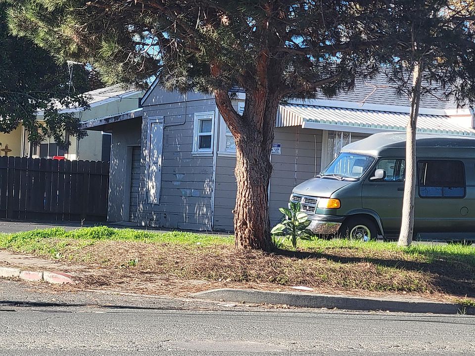 2nd image of 751 Tuolumne St