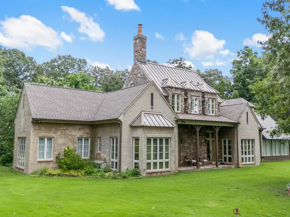 891 Musgray Rd, Holly Springs, MS 38635