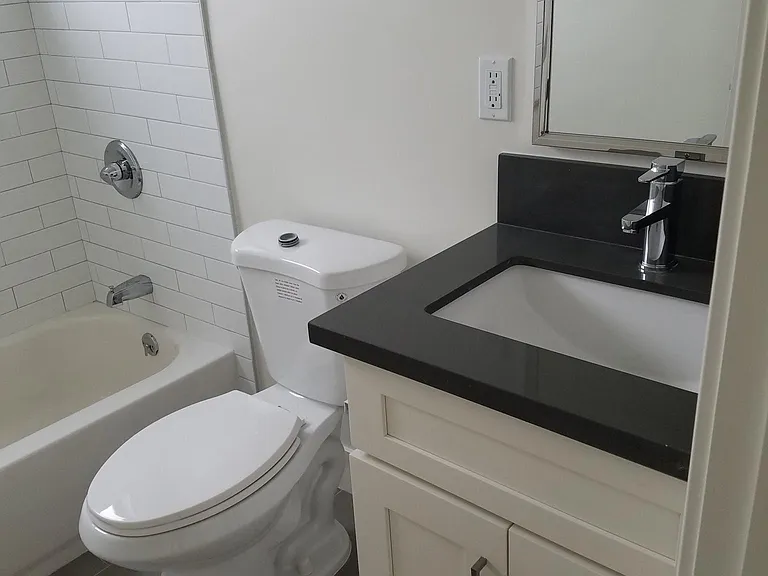 530 S Irena Ave #8 — Photo 8