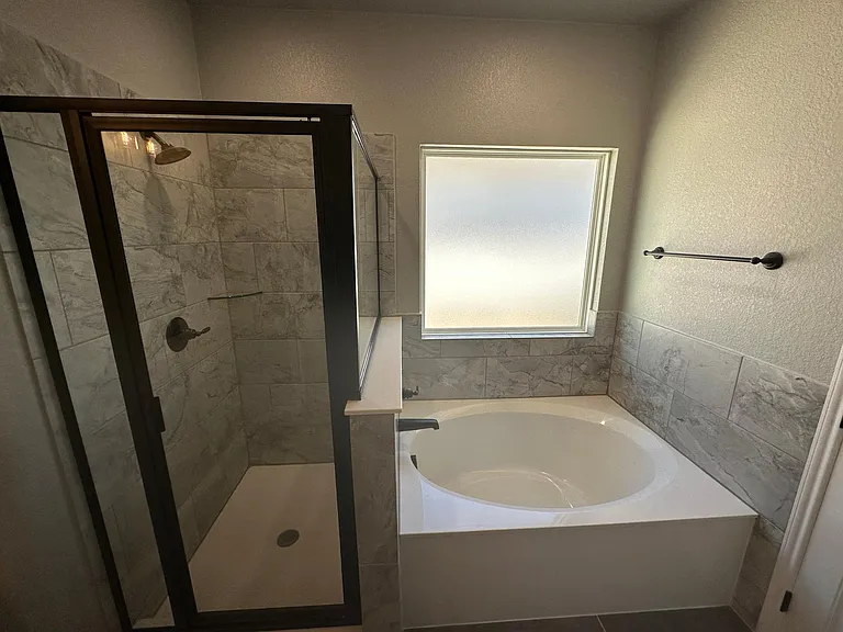1423 Curlew Ln — Photo 8
