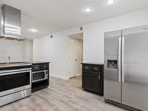 1356 S 12th St #1356, Waco, TX 76706