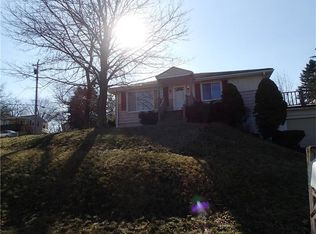 2909 22nd Ave, Beaver Falls, PA 15010