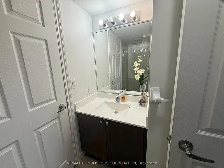 761 Bay St #1402 — Photo 12