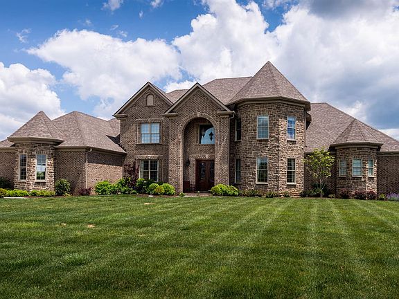 2nd image of 110 Keene Manor Cir