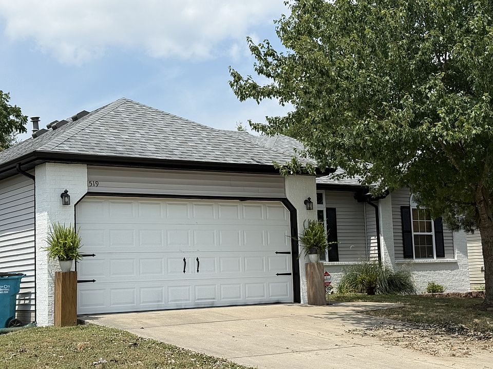 1st image of 519 Casa Grande Ave