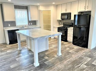 22 Chillon Dr, Chicago Heights, IL 60411