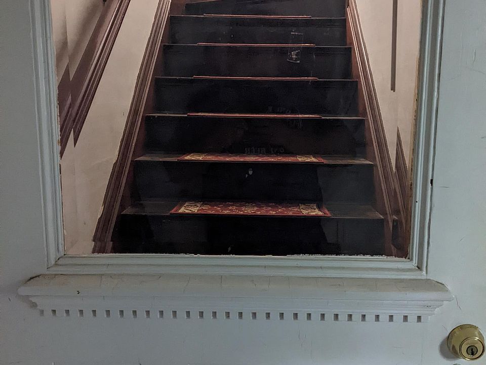1st image of 497 Linwood Ave #2