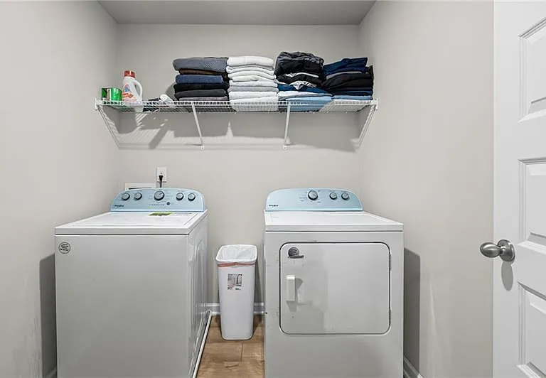 854 Orwell Dr — Photo 39