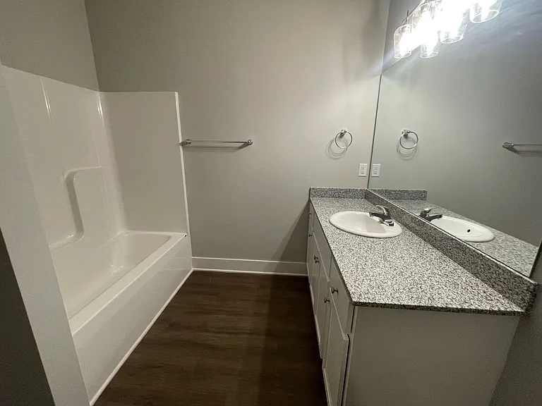 255 Research Dr — Photo 21