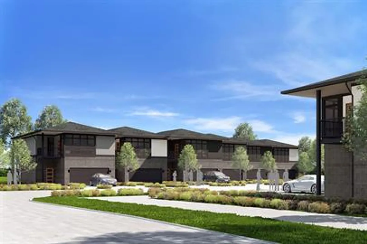 Building Photo - 4904 Lake Course Cir #C