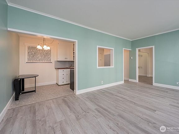 4th image of 7 Harrison Street #20