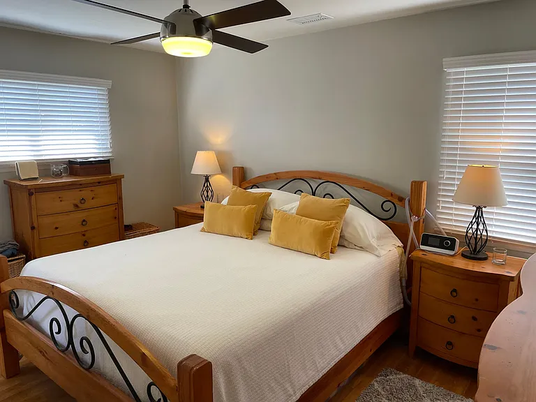 Primary suite