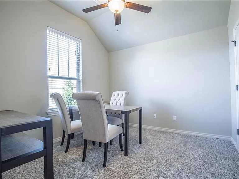 8701 SW 66th Pl — Photo 13