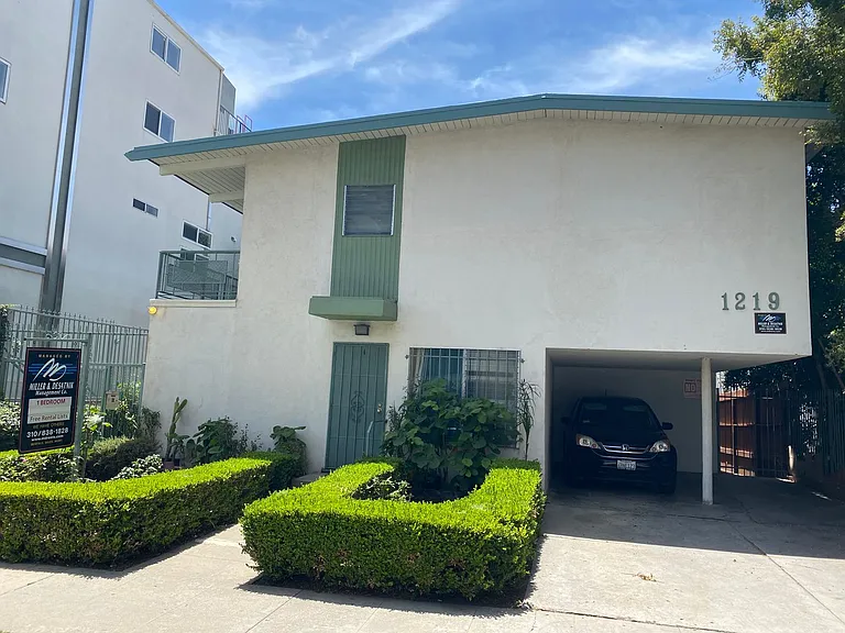 g1219 — Photo 9