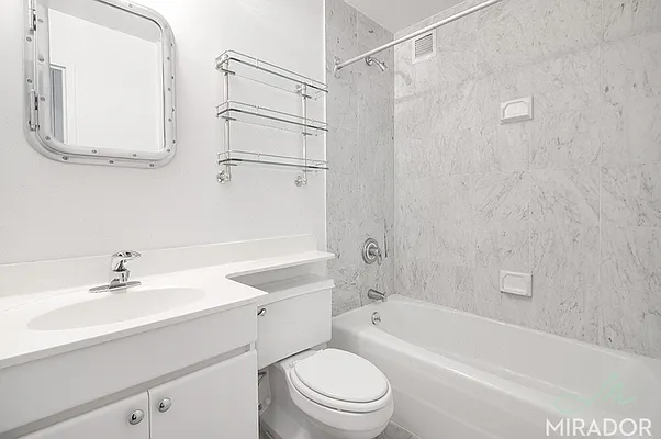 Rented by Mirador Real Estate | media 4