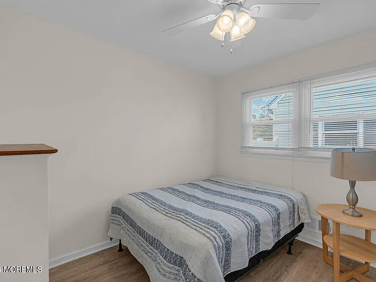 137 Marcellus Ave — Photo 12
