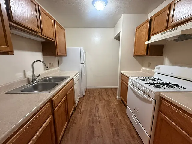 247 Northland Dr #C — Photo 5