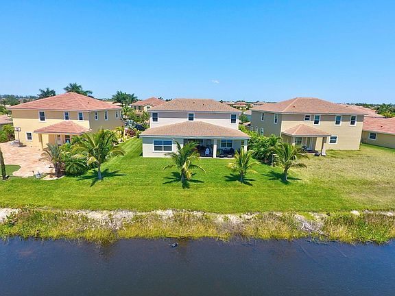 5th image of 12093 SW Aventino Dr